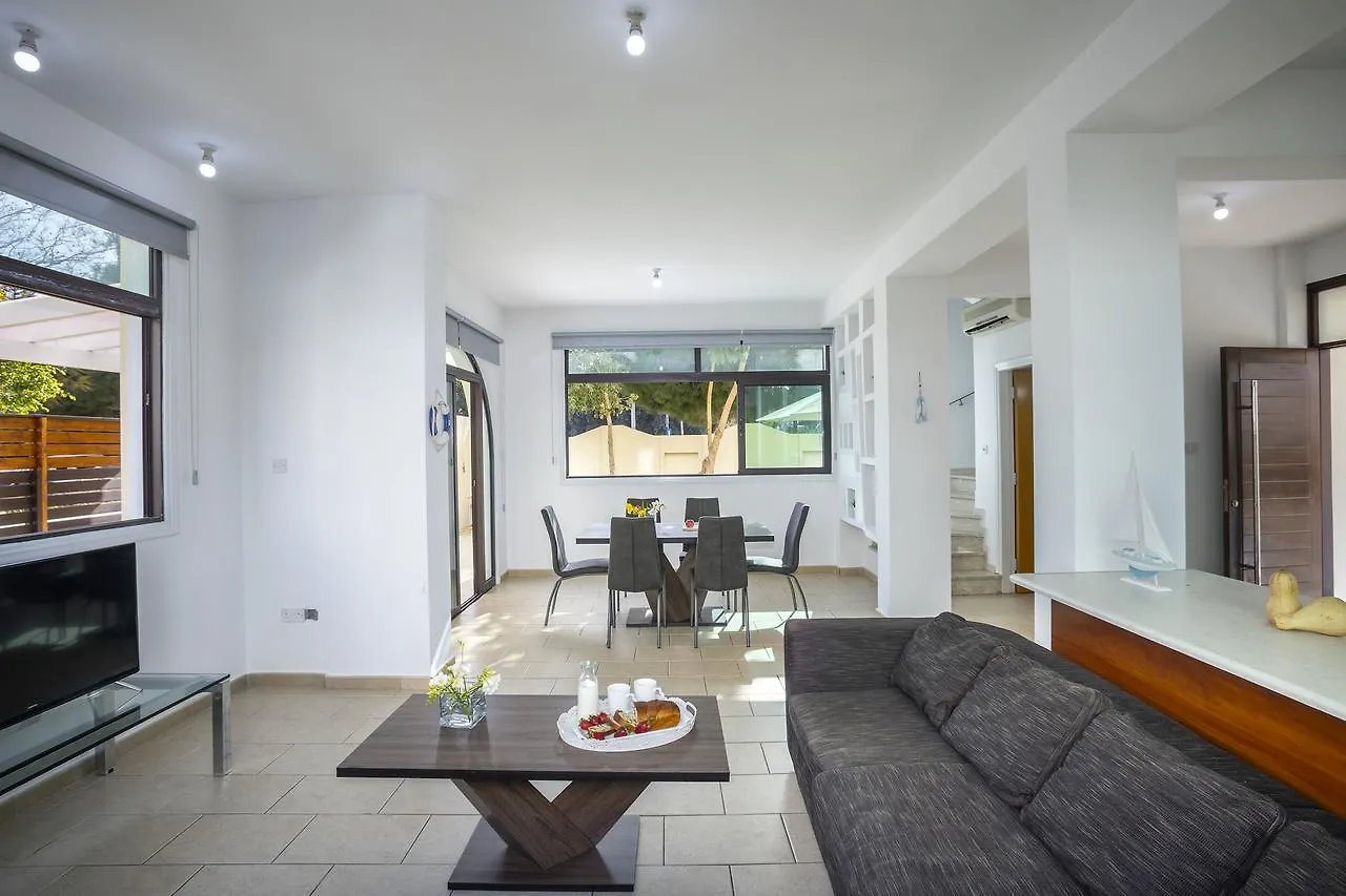Villa Mylos 8 Protaras